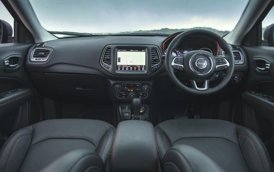 Торпедо Jeep Compass Trailhawk (MP) 2019 года  (IN) (фото 6 из 12)